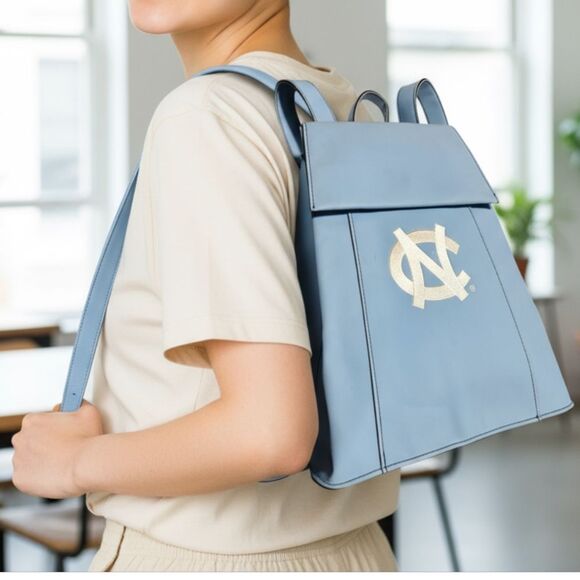 ALAN STUART NORTH CAROLINA TAR HEELS BACKPACK – SPORTY & STYLISH - Picture 17 of 17